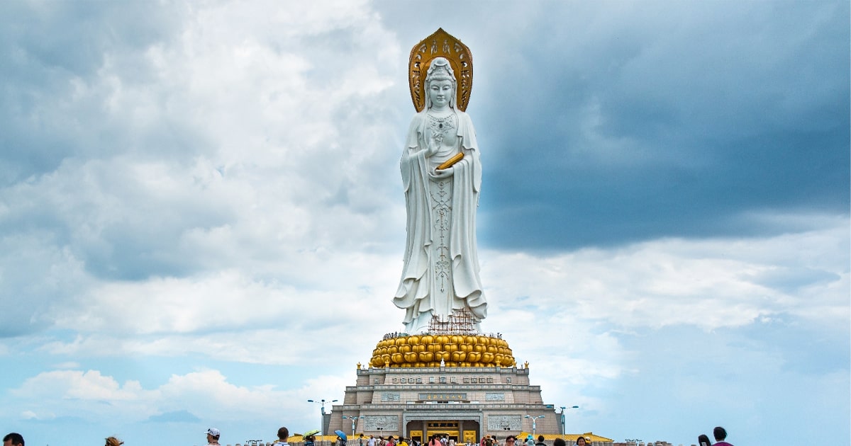 Tượng Phật Quan Ở Bạc Liêu