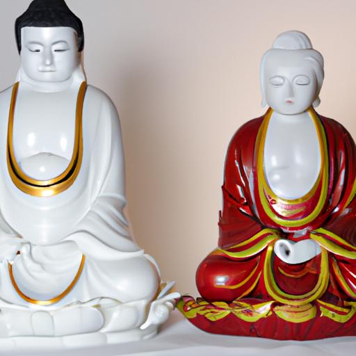 Bộ Đôi Tượng Phật Quan Âm Và Phật A Di Đà Bằng Sứ