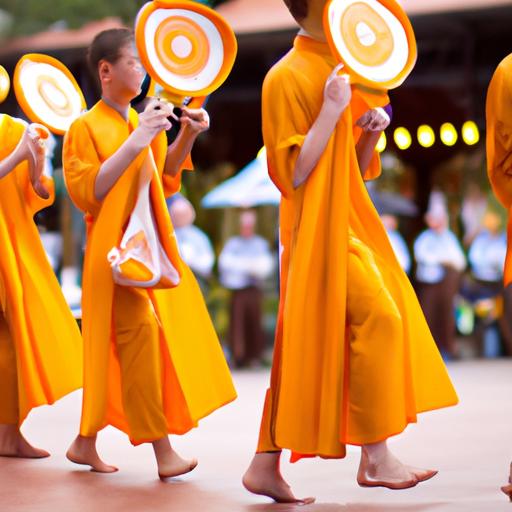Đoàn Tu Sĩ Trình Diễn Múa Truyền Thống Trong Lễ Hội Tượng Phật Đản Sanh