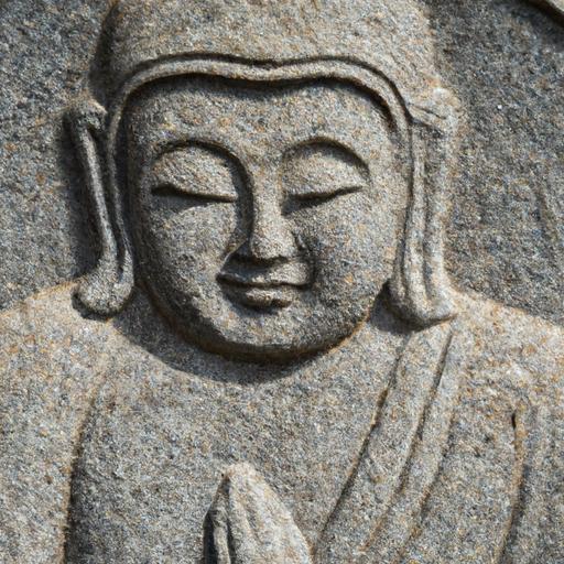 Khuôn Mặt Tượng Phật Dược Sư Bằng Đá Được Điêu Khắc Tỉ Mỉ