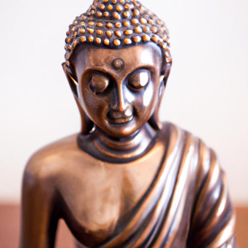 Tượng Phật Thích Ca Đẹp Bằng Đồng Có Chi Tiết Tinh Xảo